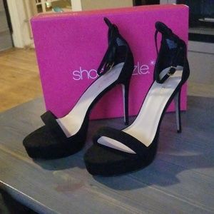 NEW Black Heels